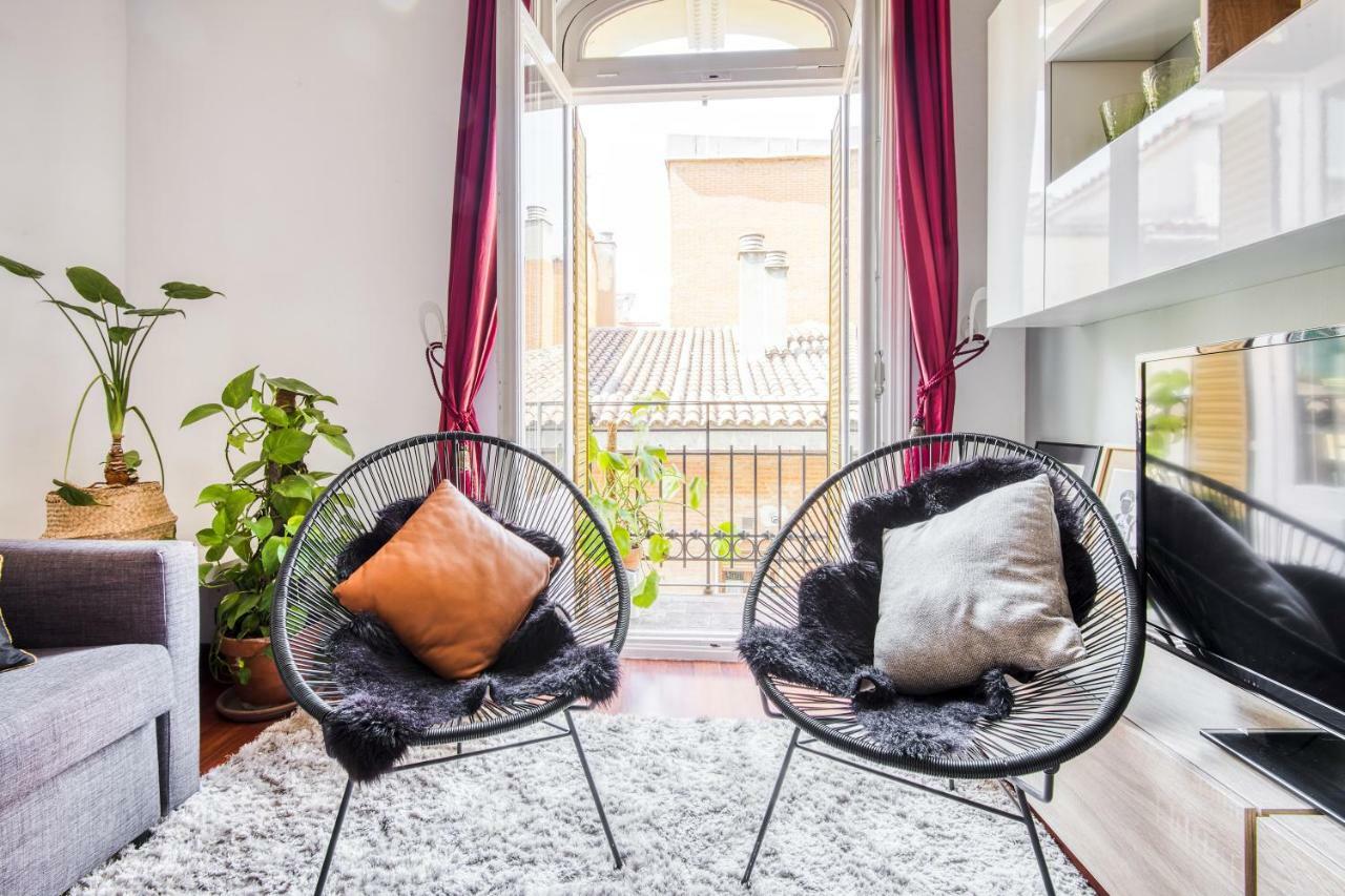 Puerta Del Sol Boutique Apartment มาดริด ภายนอก รูปภาพ
